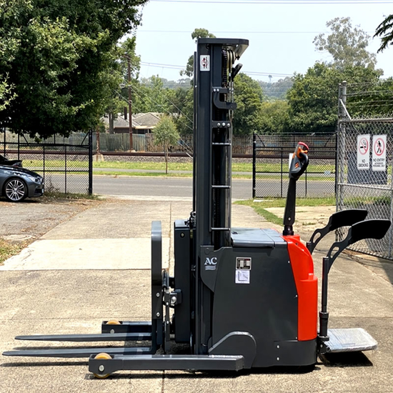 Picture of Walkie Stacker Electric Reach Stacker 1500Kg