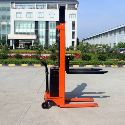 Picture of Electric Pallet Stacker 1500kg/3.0m